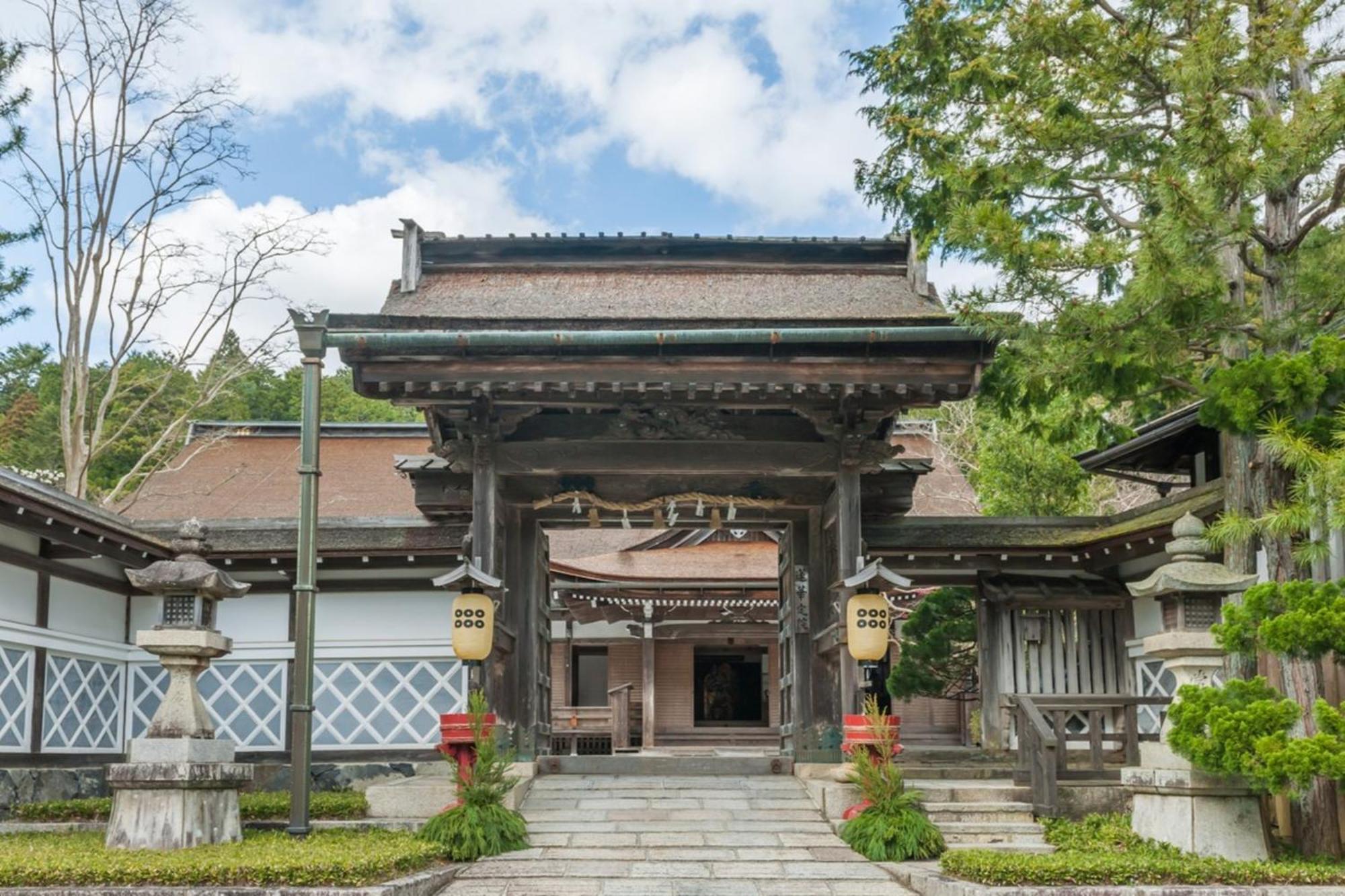 Отель Koyasan Sanadabo Rengejoin Экстерьер фото